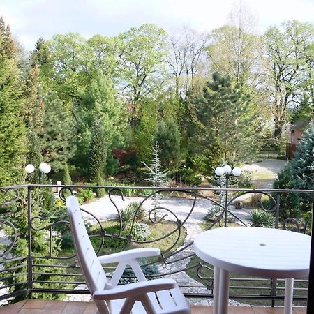 Balaton Art Guesthouse Balatonszárszó 외부 사진
