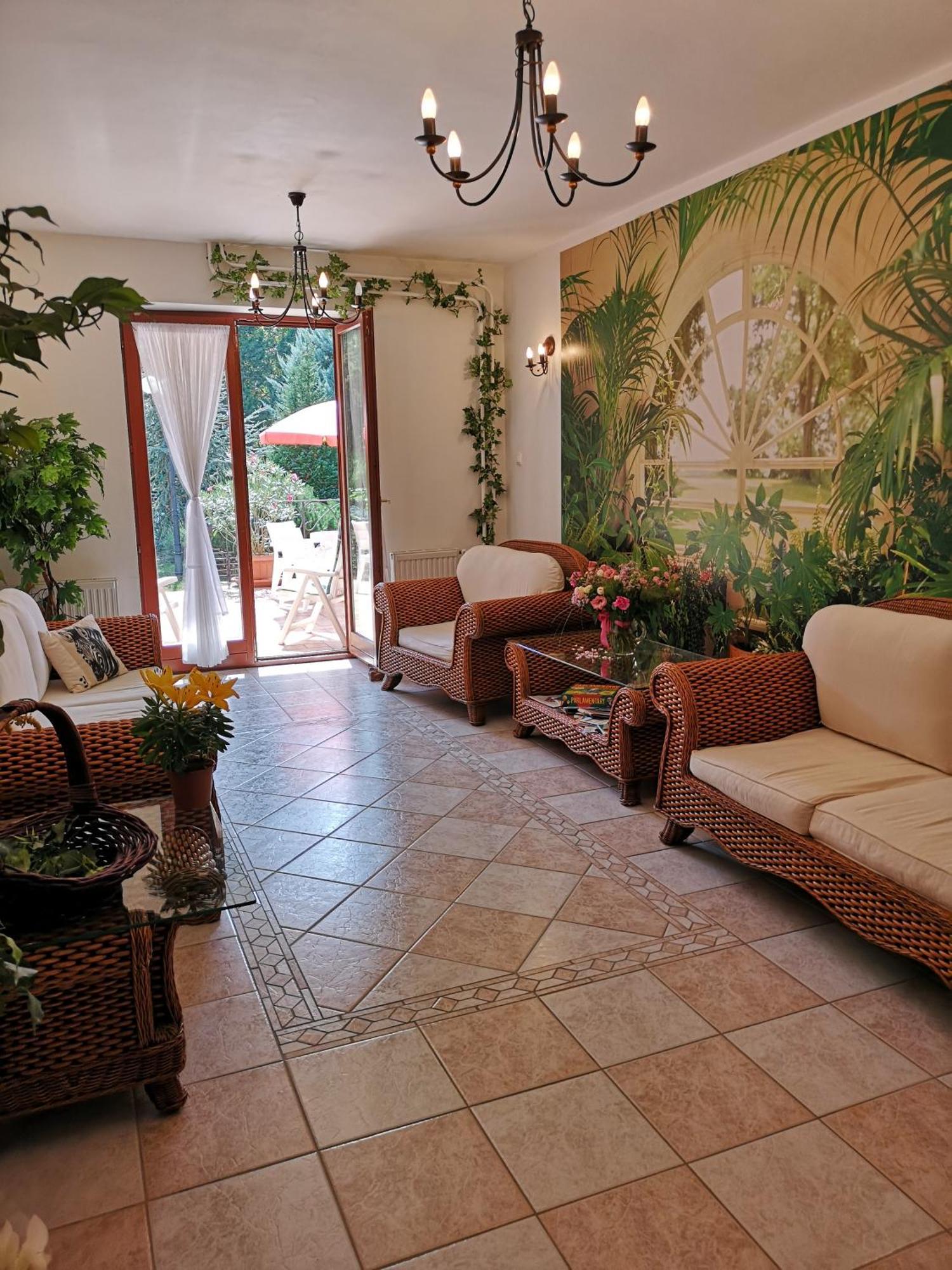 Balaton Art Guesthouse Balatonszárszó 외부 사진