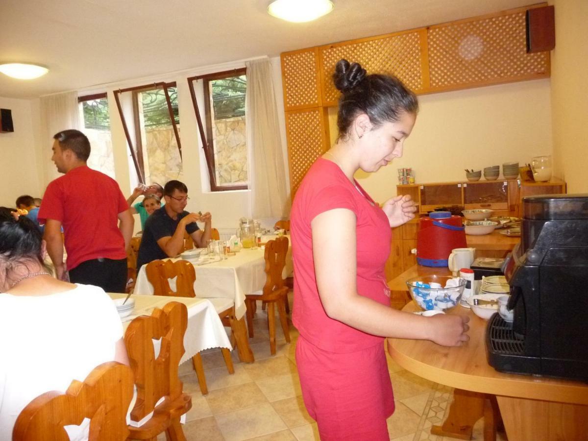 Balaton Art Guesthouse Balatonszárszó 외부 사진
