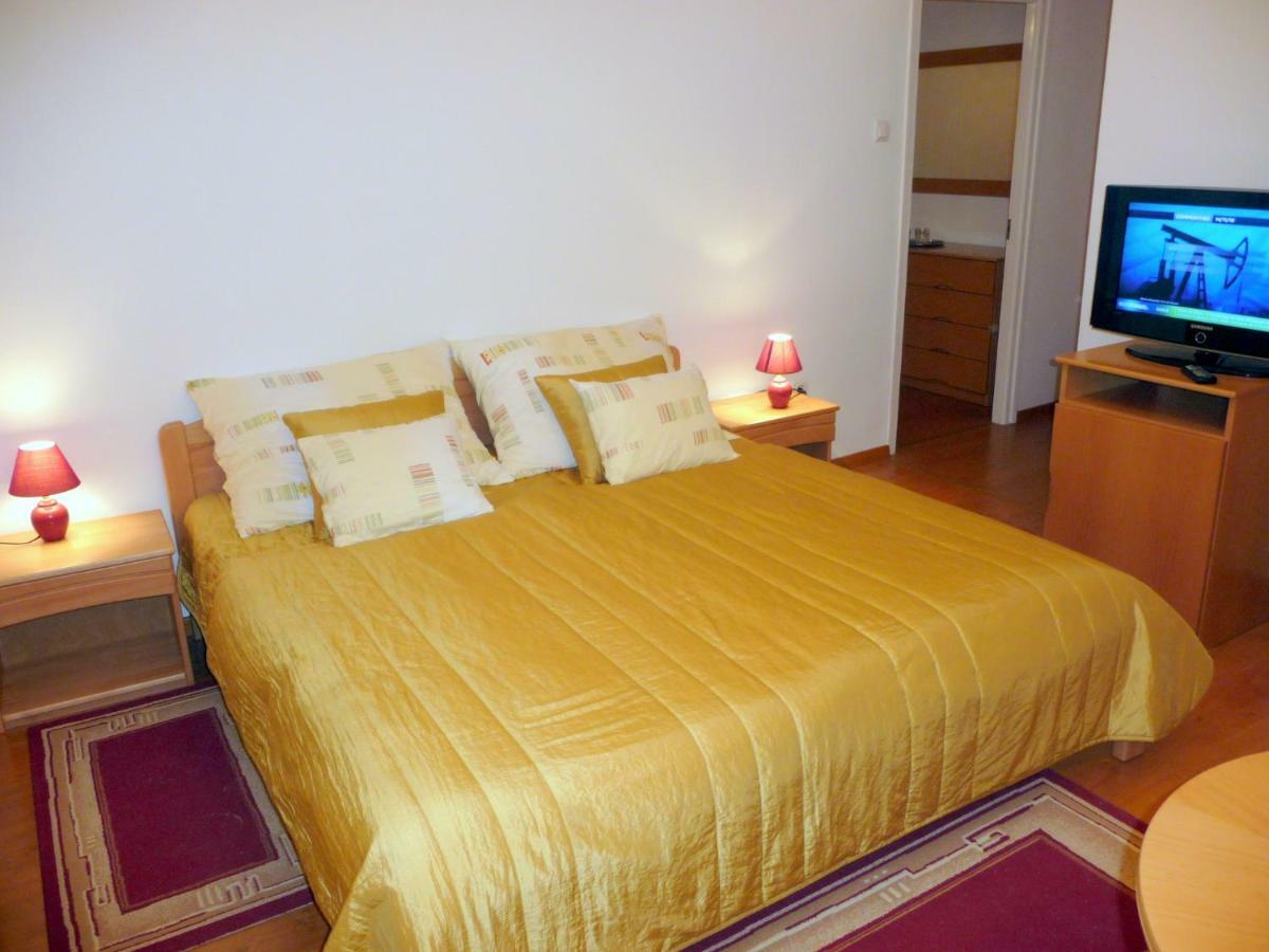Balaton Art Guesthouse Balatonszárszó 외부 사진